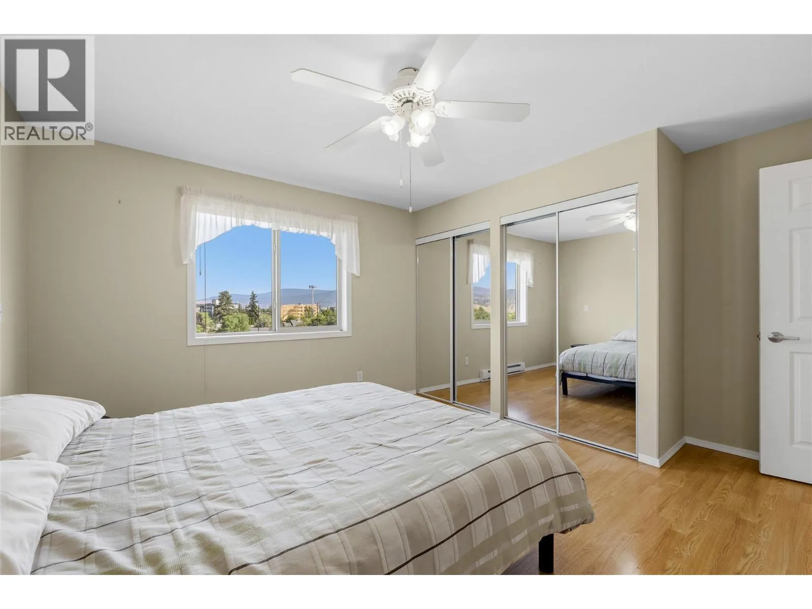 265 Froelich Road Unit# 401