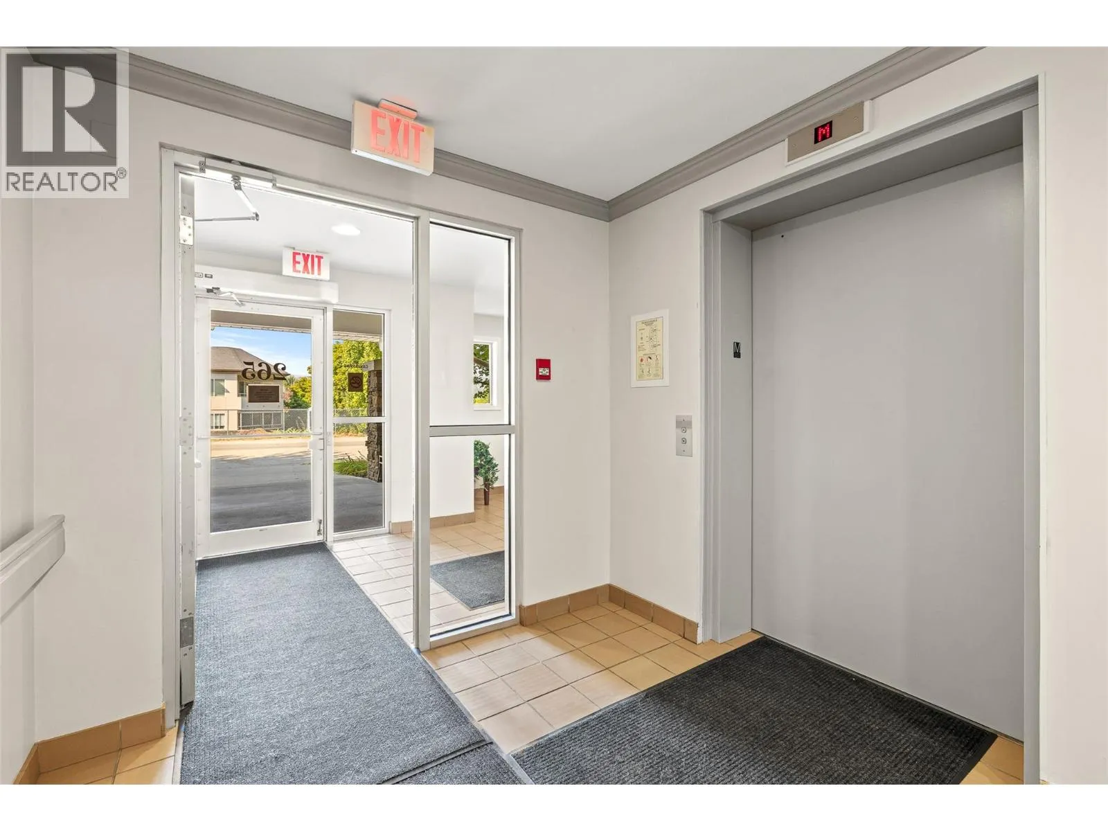 265 Froelich Road Unit# 401