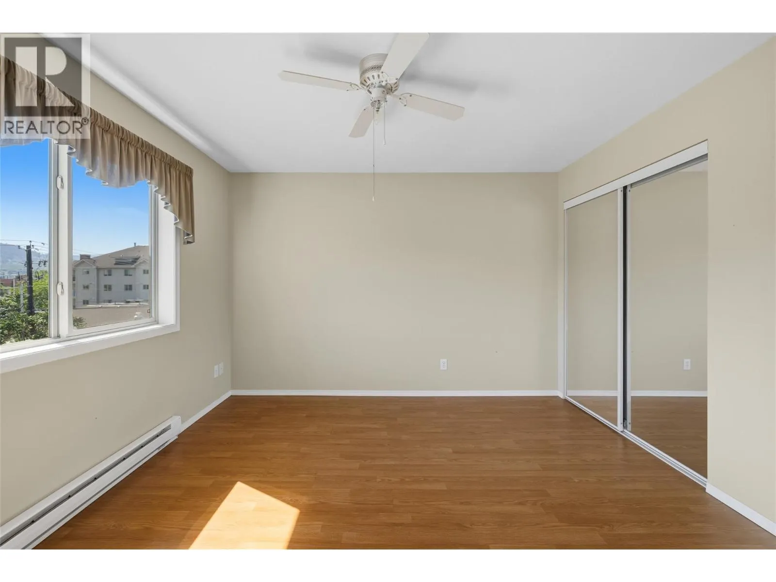265 Froelich Road Unit# 401