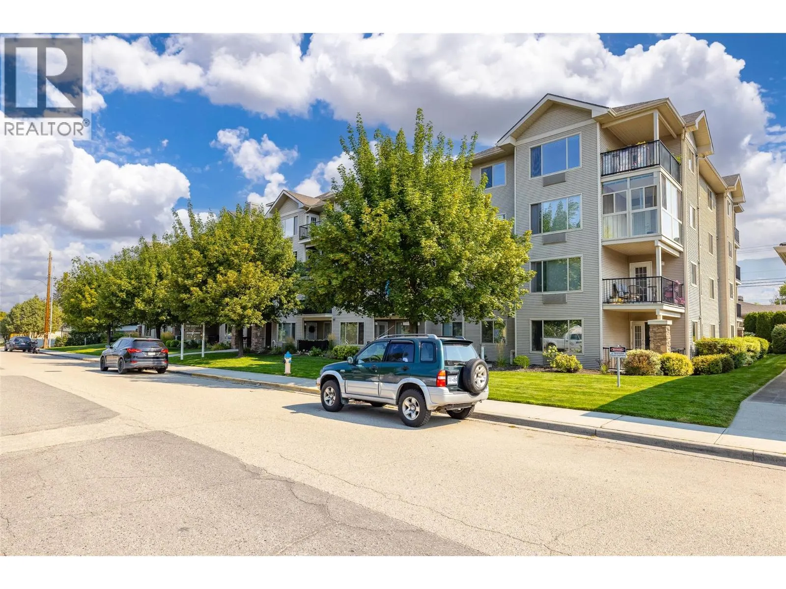 265 Froelich Road Unit# 401