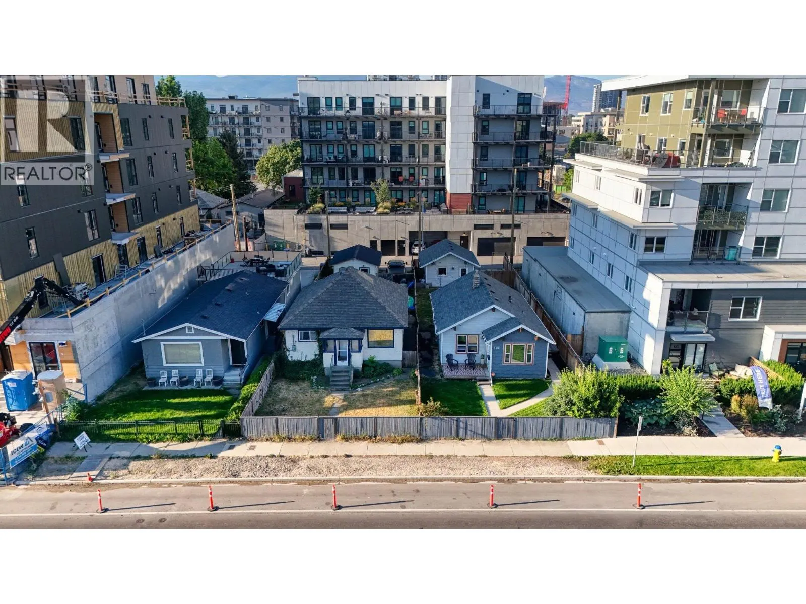 615 Clement Avenue