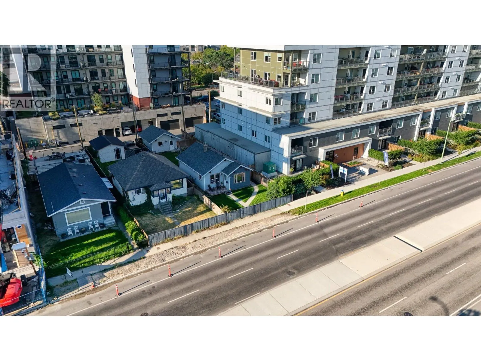 615 Clement Avenue