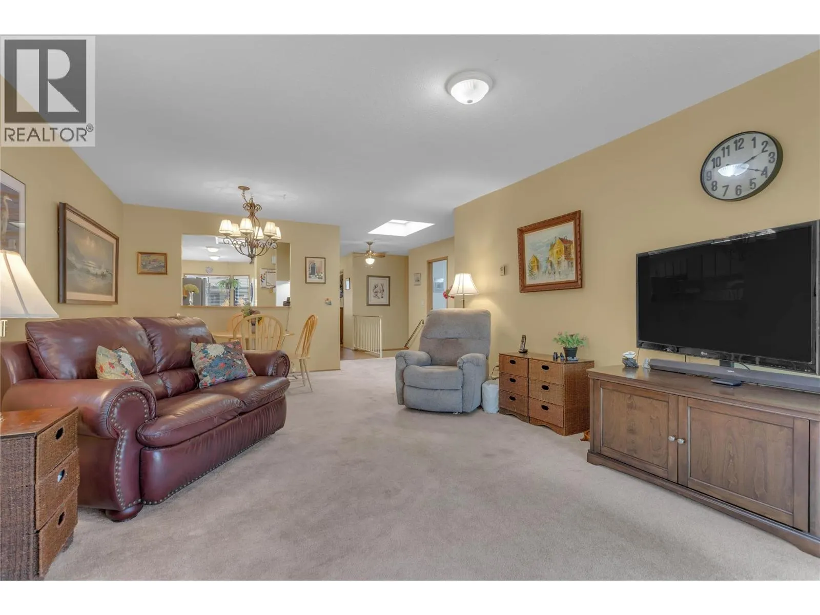 1765 Leckie Road Unit# 220