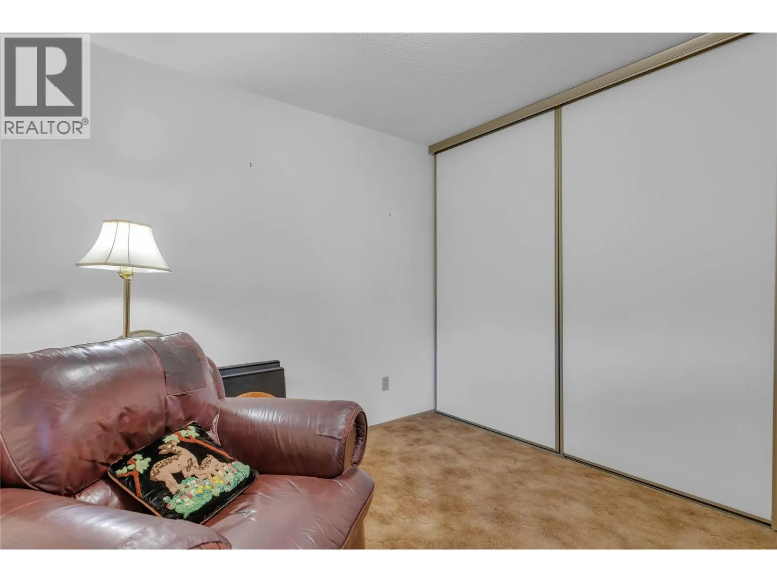 1765 Leckie Road Unit# 220