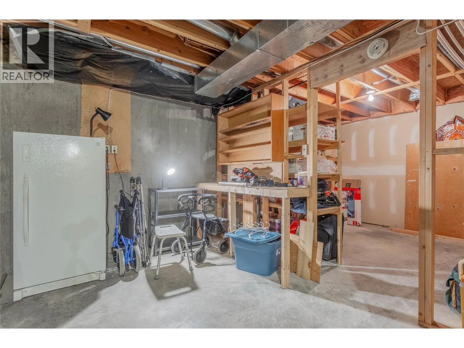 1765 Leckie Road Unit# 220