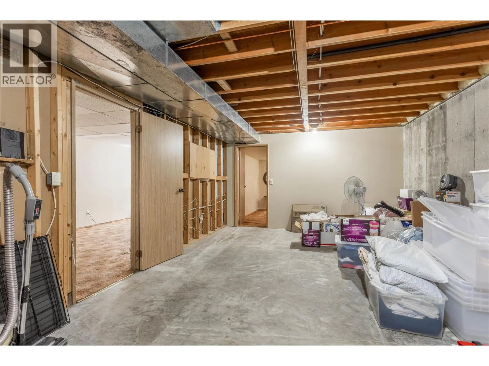 1765 Leckie Road Unit# 220
