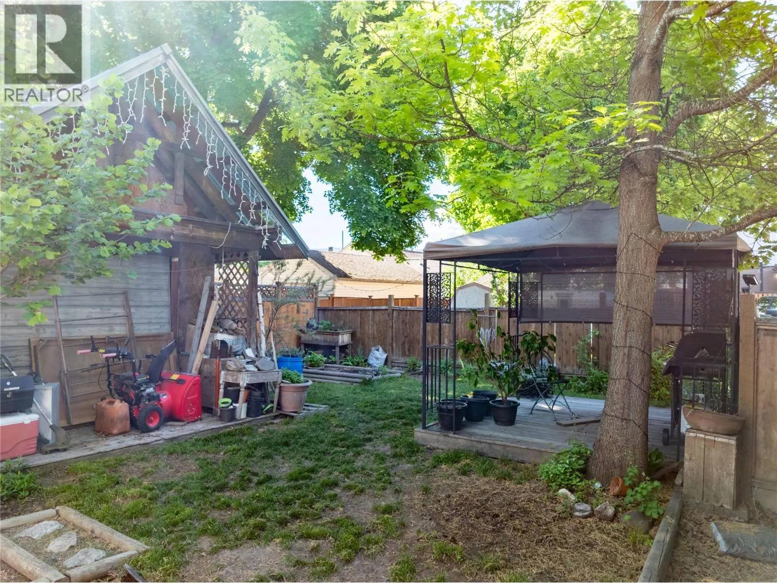 704 Knight Avenue