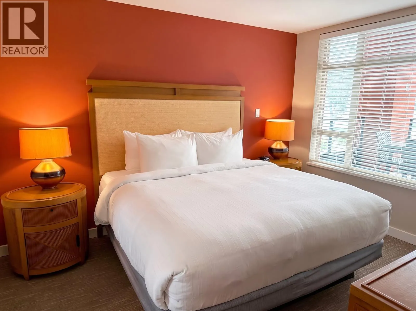 15 Park Place Unit# 201 L