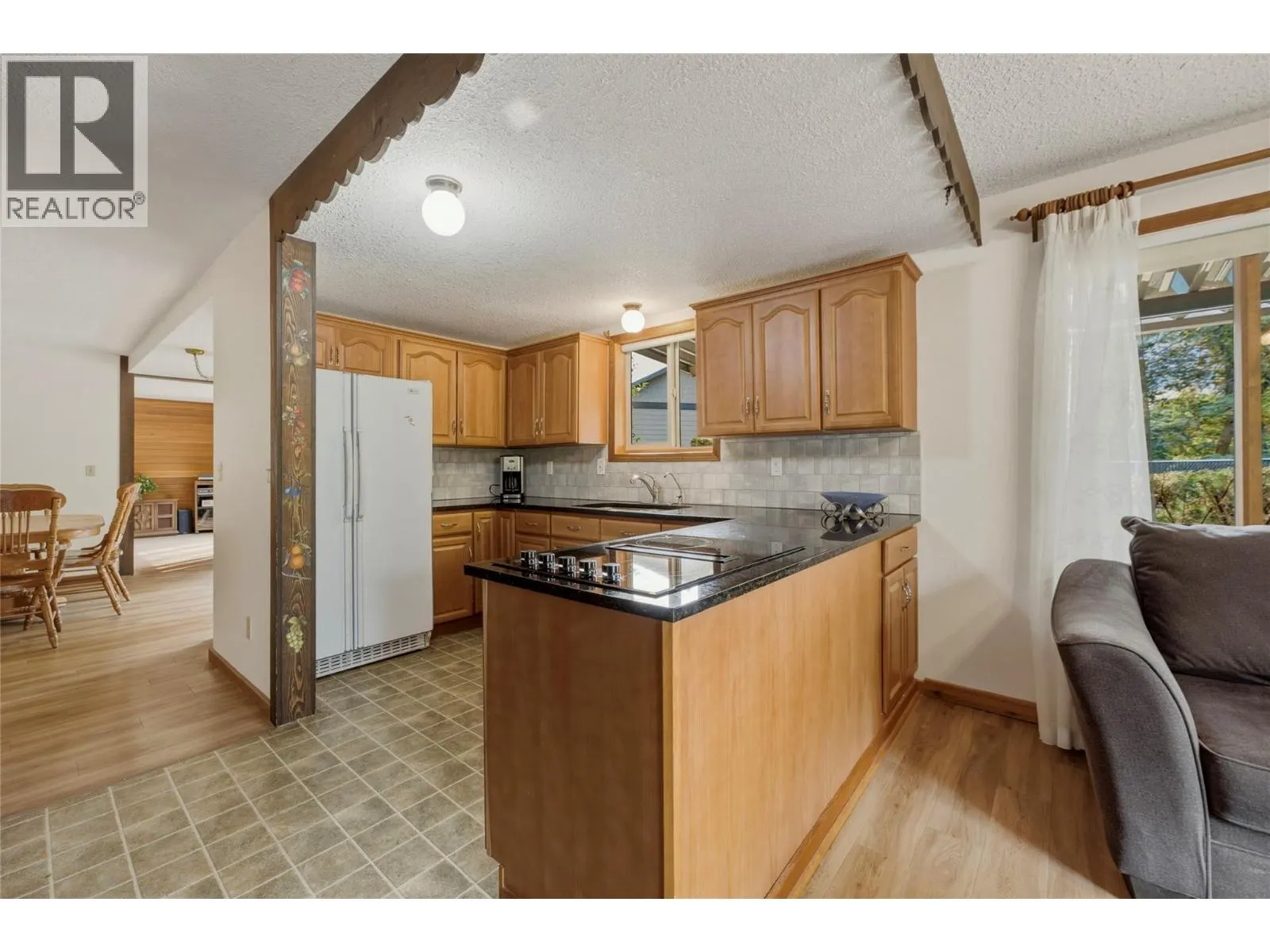 7603 De Jong Drive