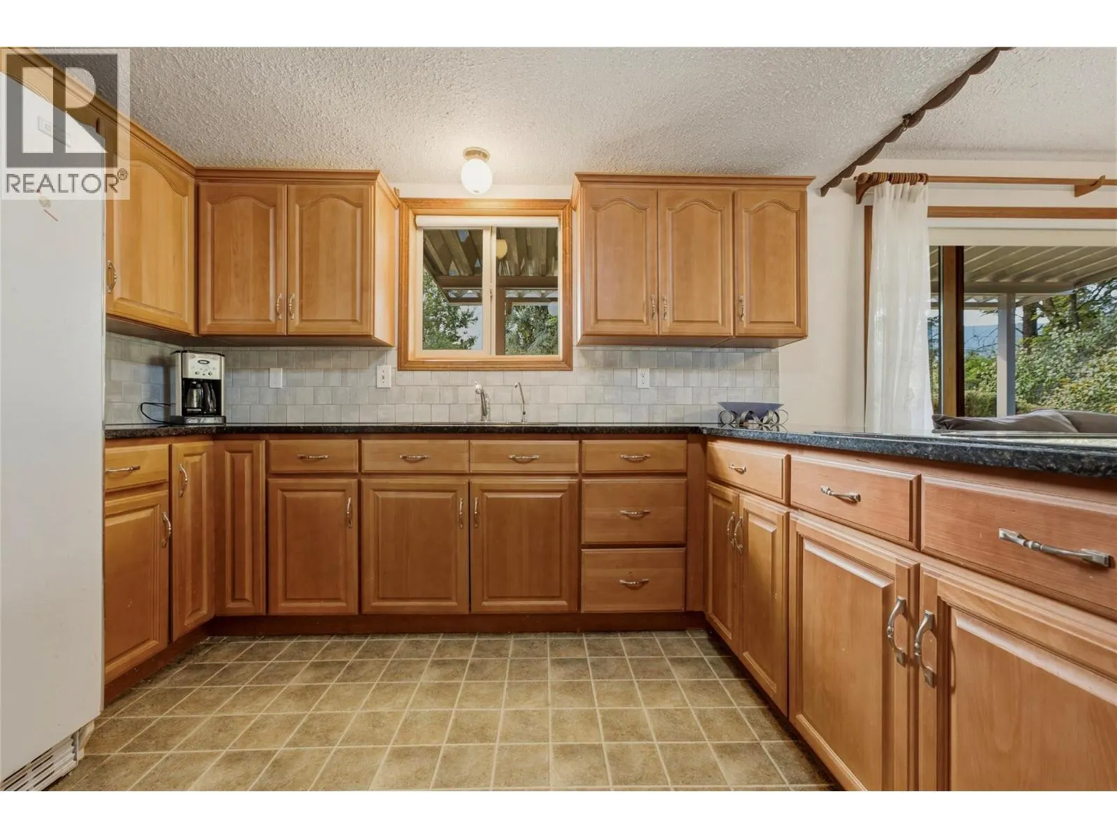 7603 De Jong Drive