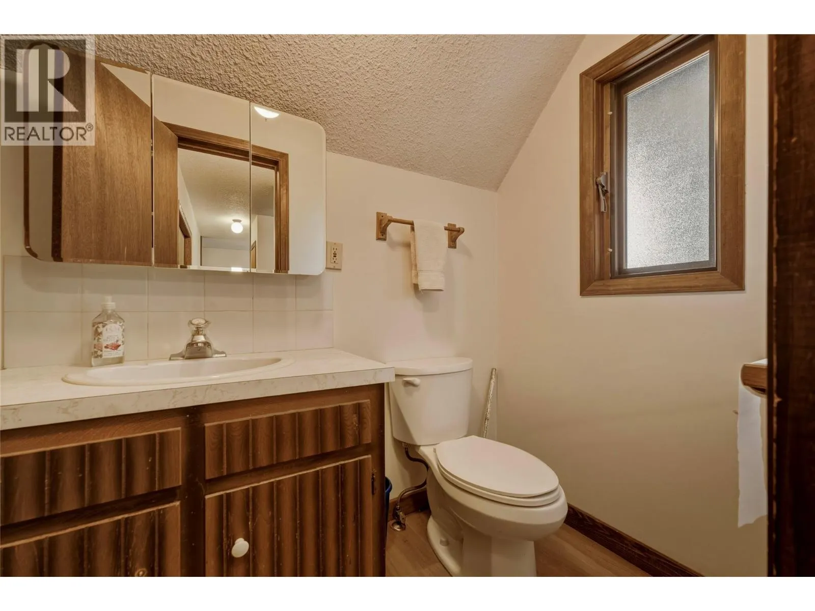 7603 De Jong Drive