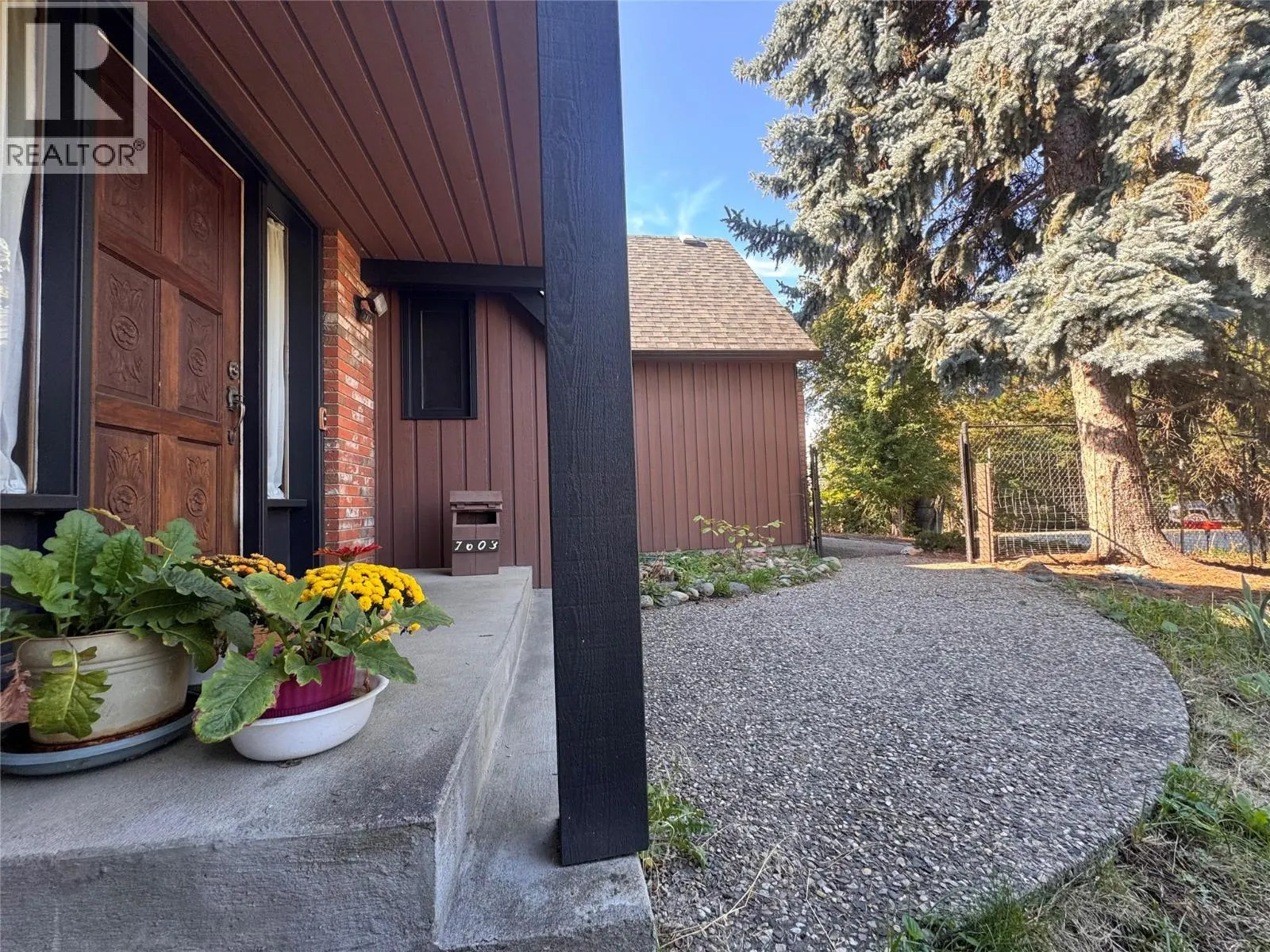 7603 De Jong Drive