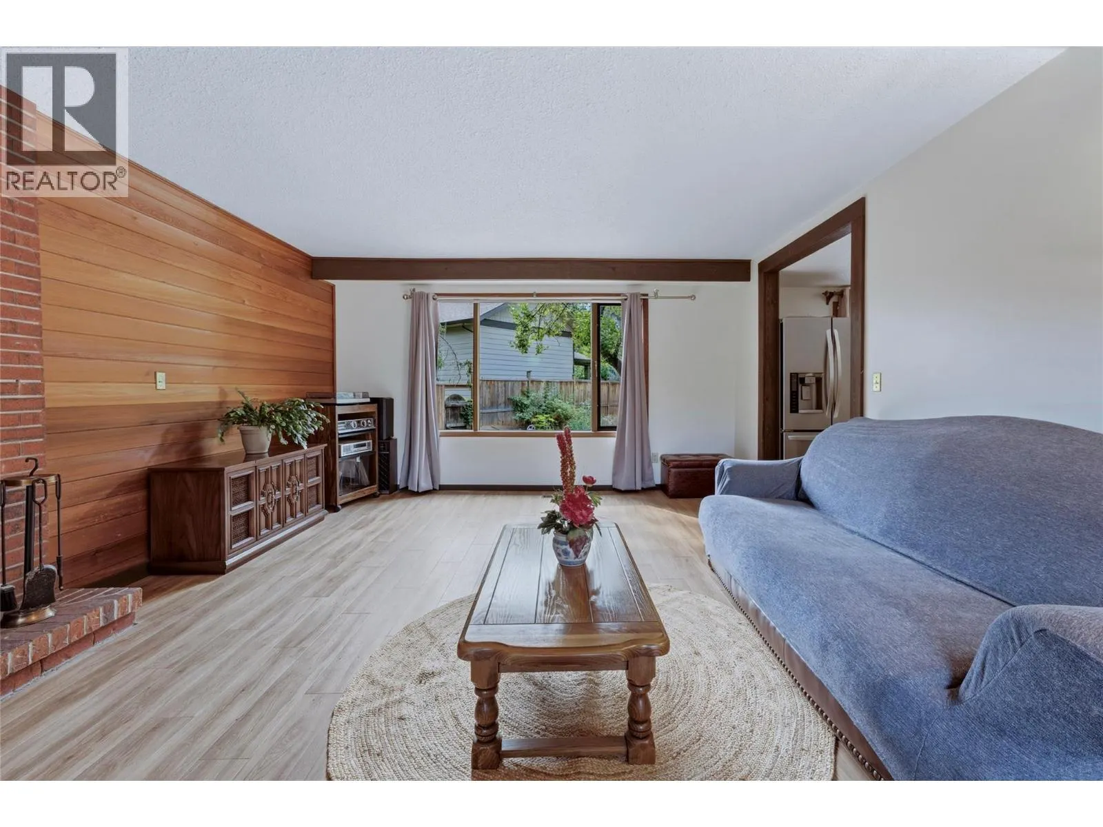 7603 De Jong Drive