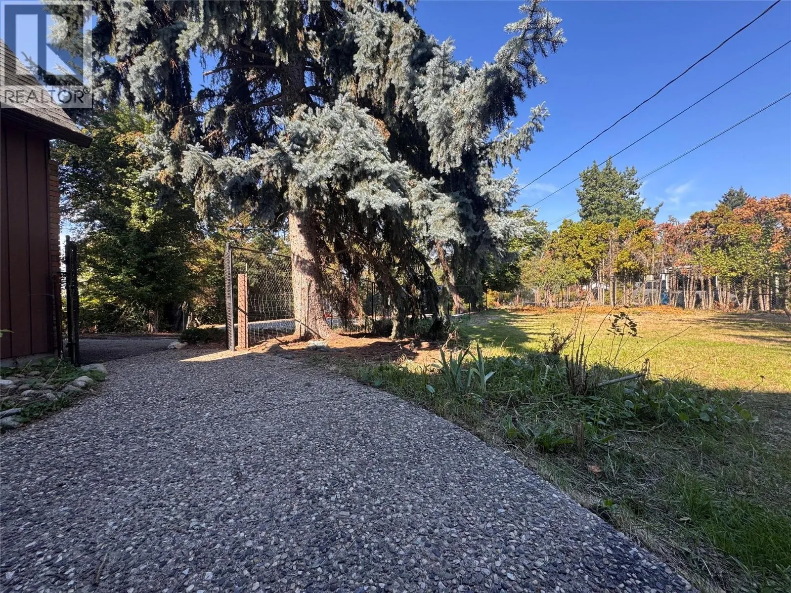 7603 De Jong Drive