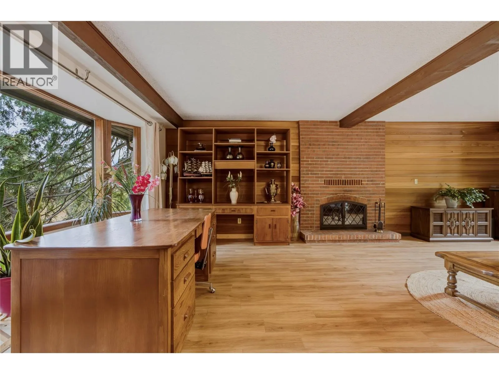 7603 De Jong Drive