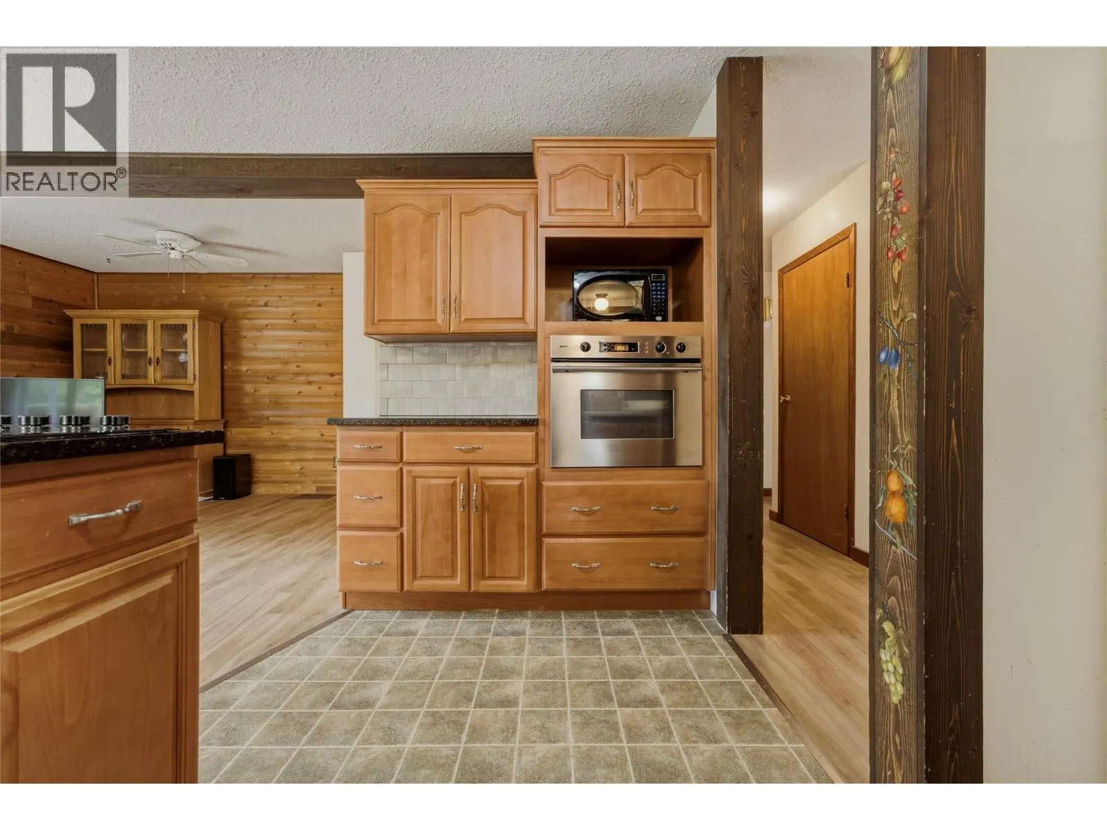 7603 De Jong Drive