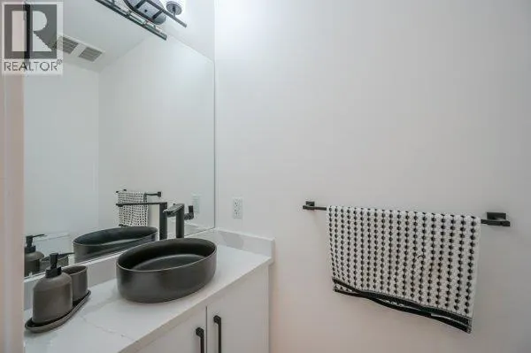 10615 ELLIOTT Street Unit# 106