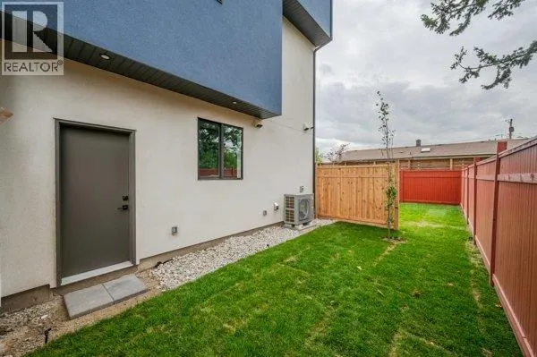 10615 ELLIOTT Street Unit# 106
