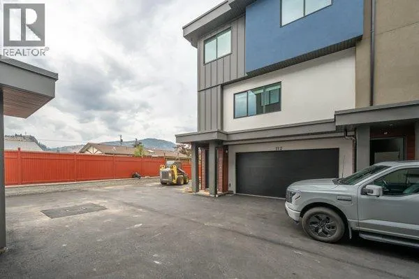 10615 ELLIOTT Street Unit# 106