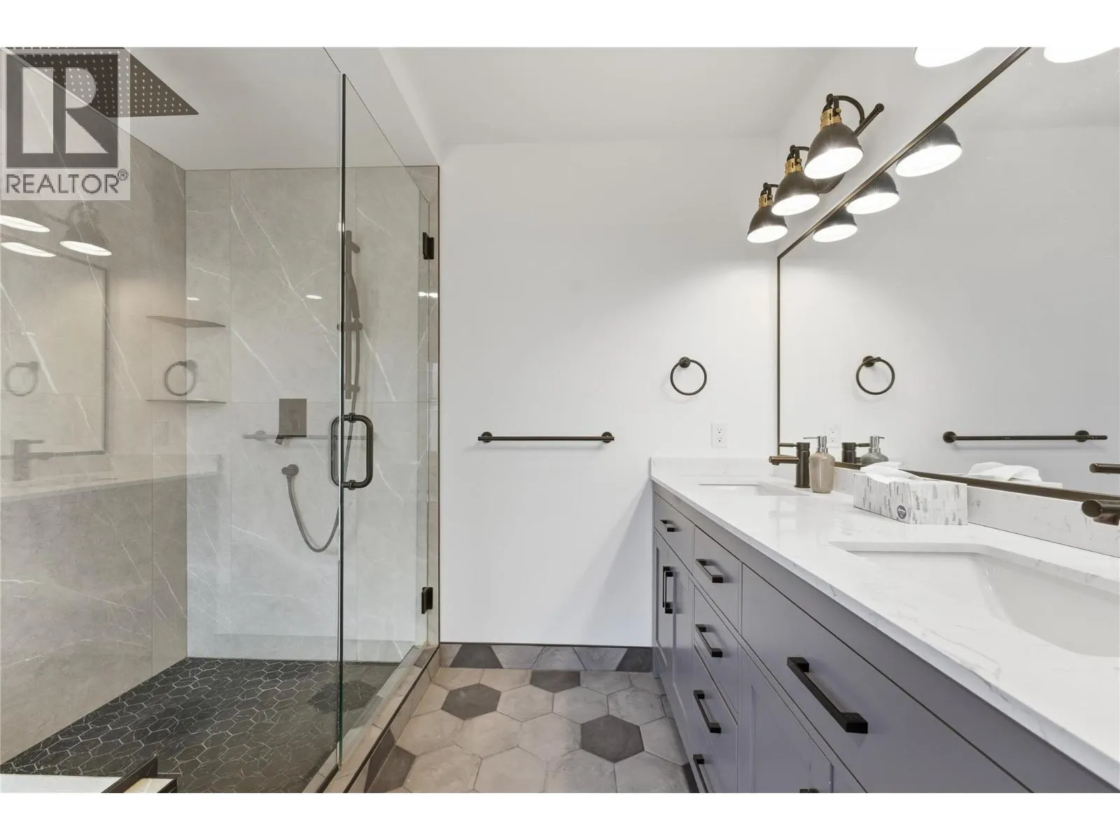 124 Sarsons Road Unit# 17