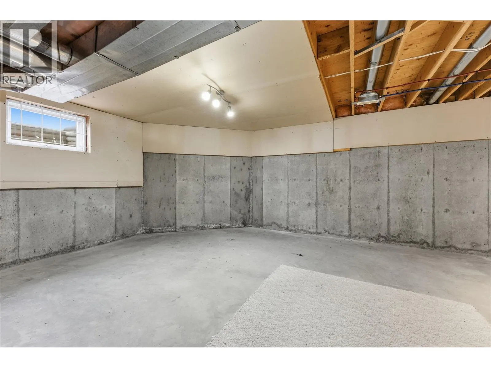 124 Sarsons Road Unit# 17