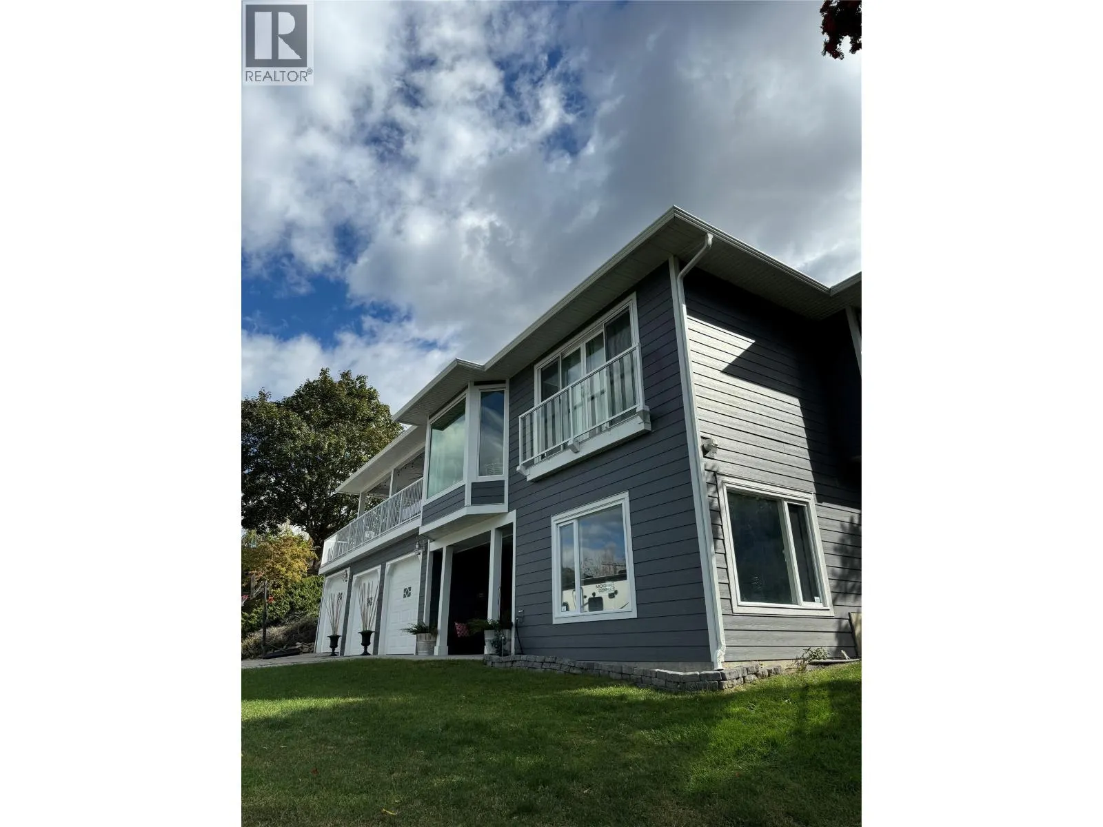 11935 Okanagan Centre Road W