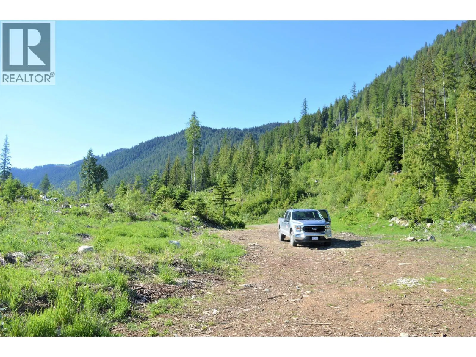 Lot 2 Highway 6