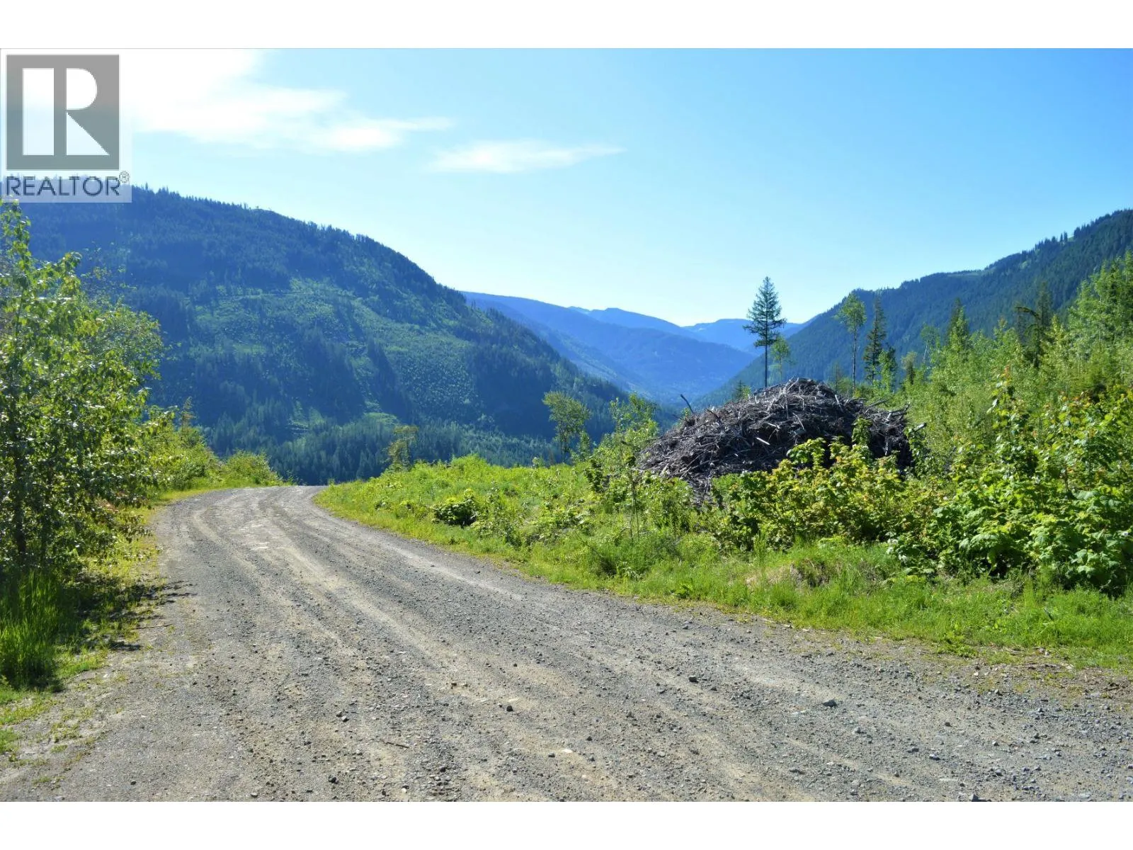 Lot 2 Highway 6