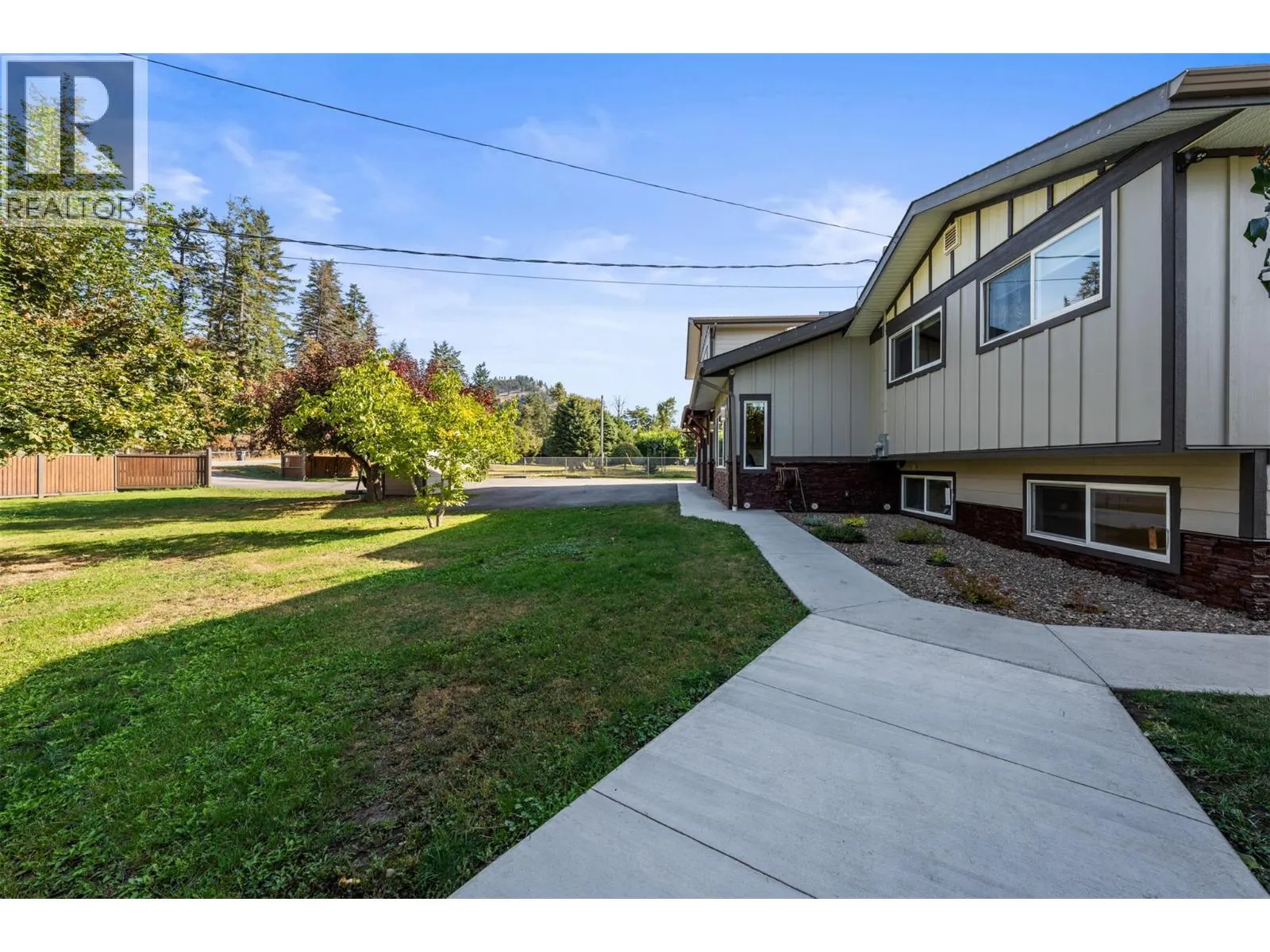 5936 Highway 6