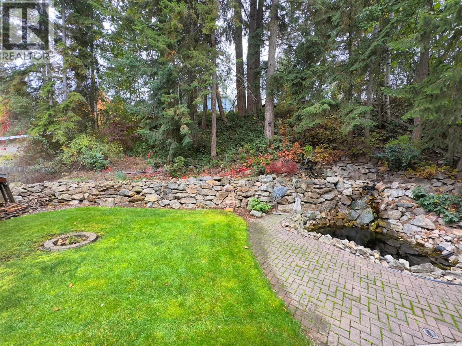 2428 Blind Bay Road