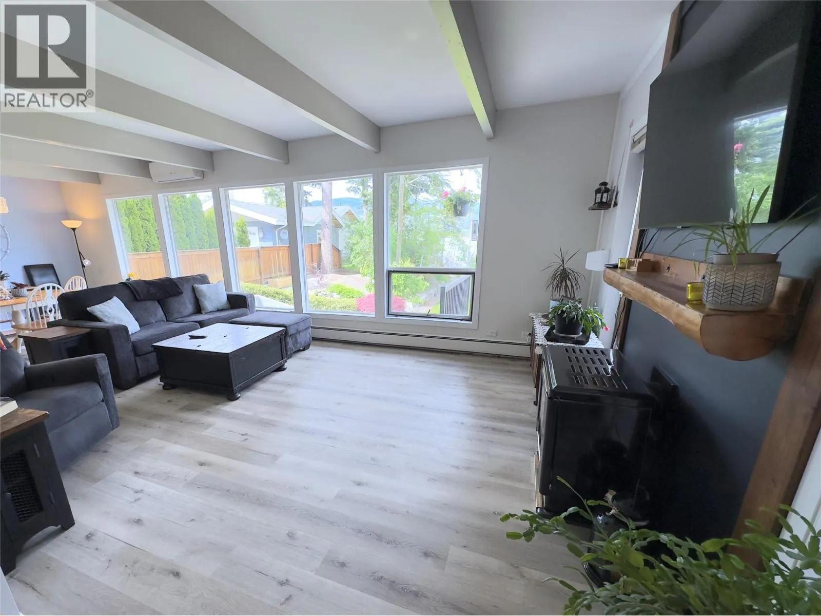 2428 Blind Bay Road
