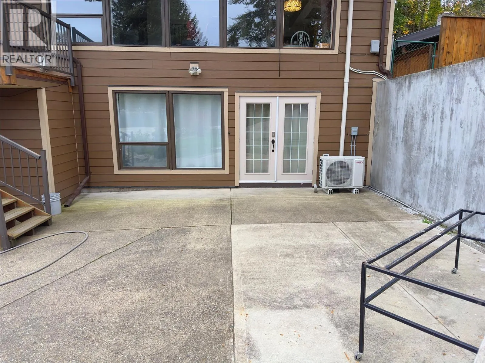 2428 Blind Bay Road