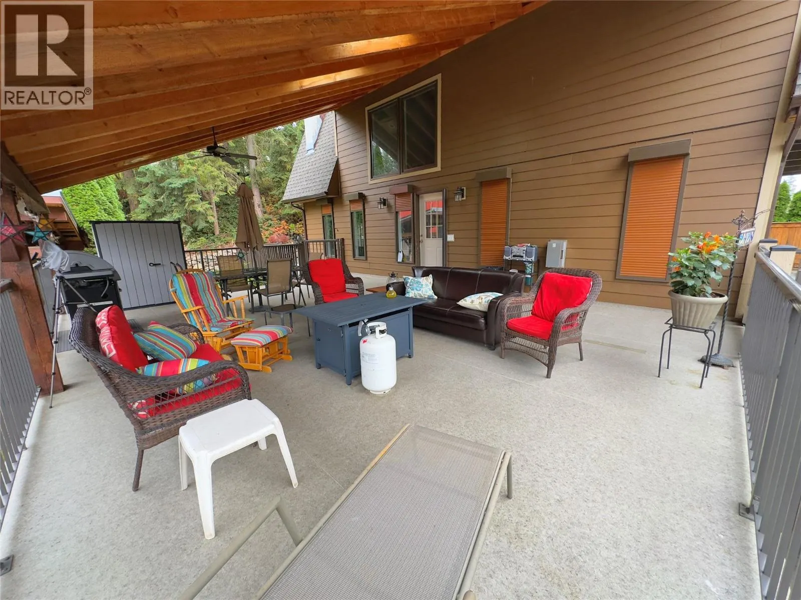 2428 Blind Bay Road