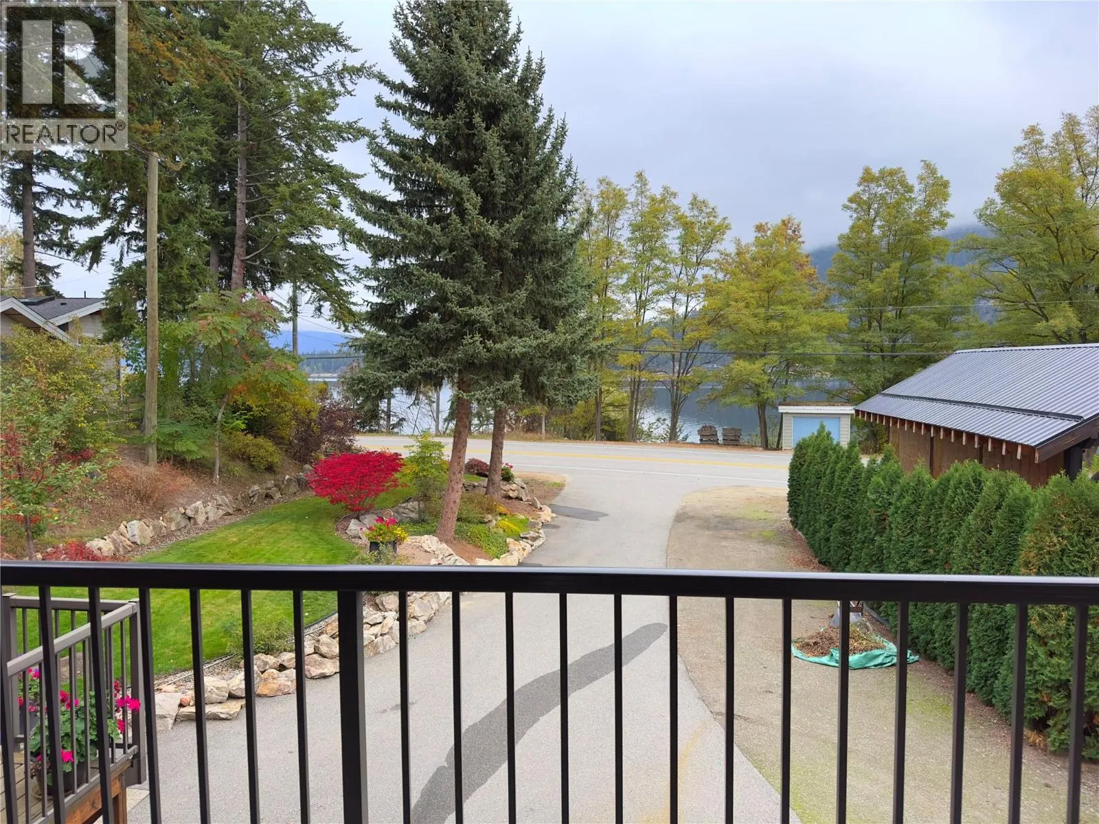 2428 Blind Bay Road