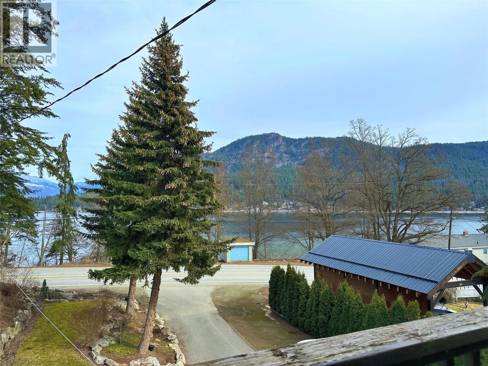 2428 Blind Bay Road
