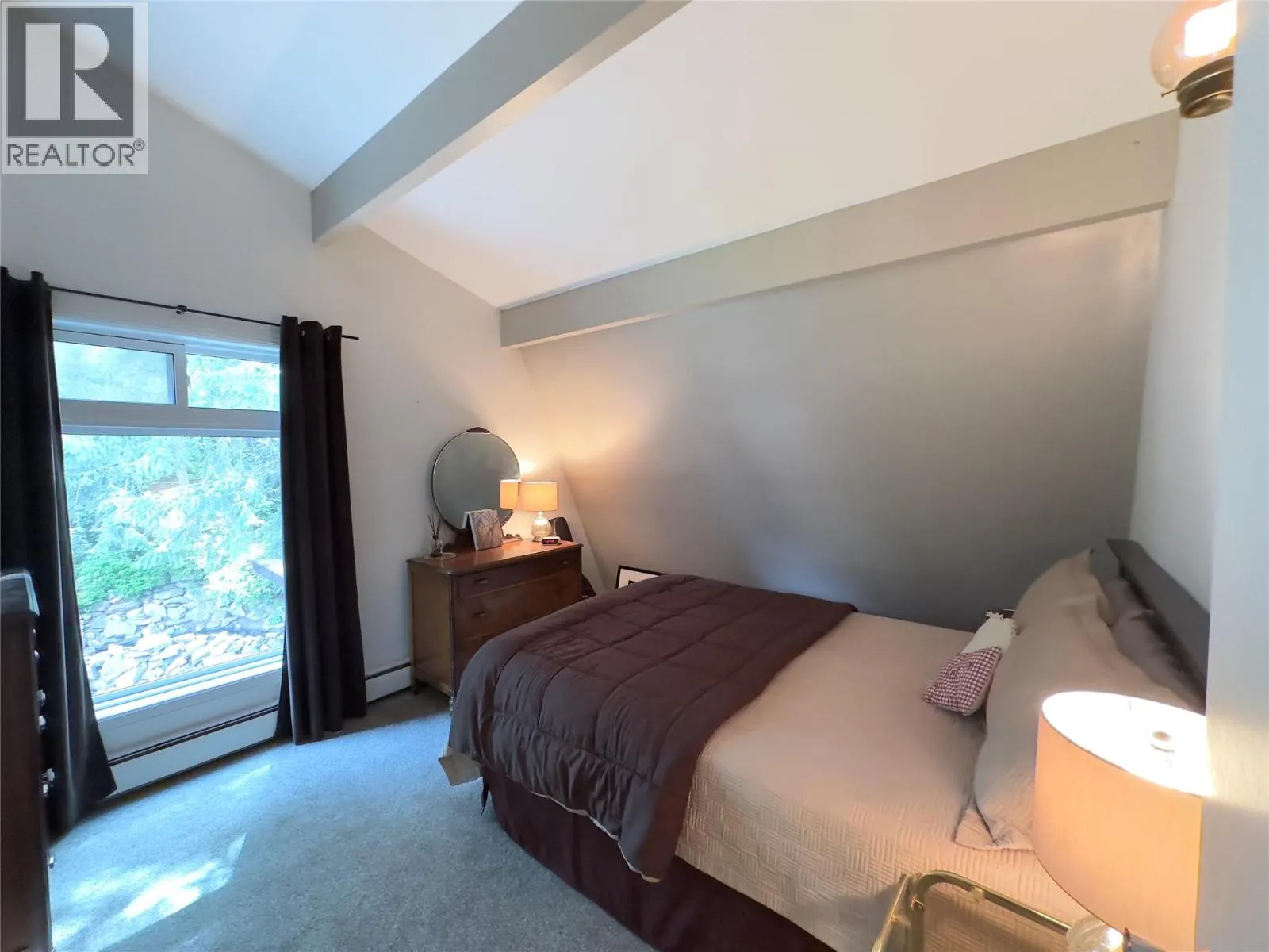 2428 Blind Bay Road