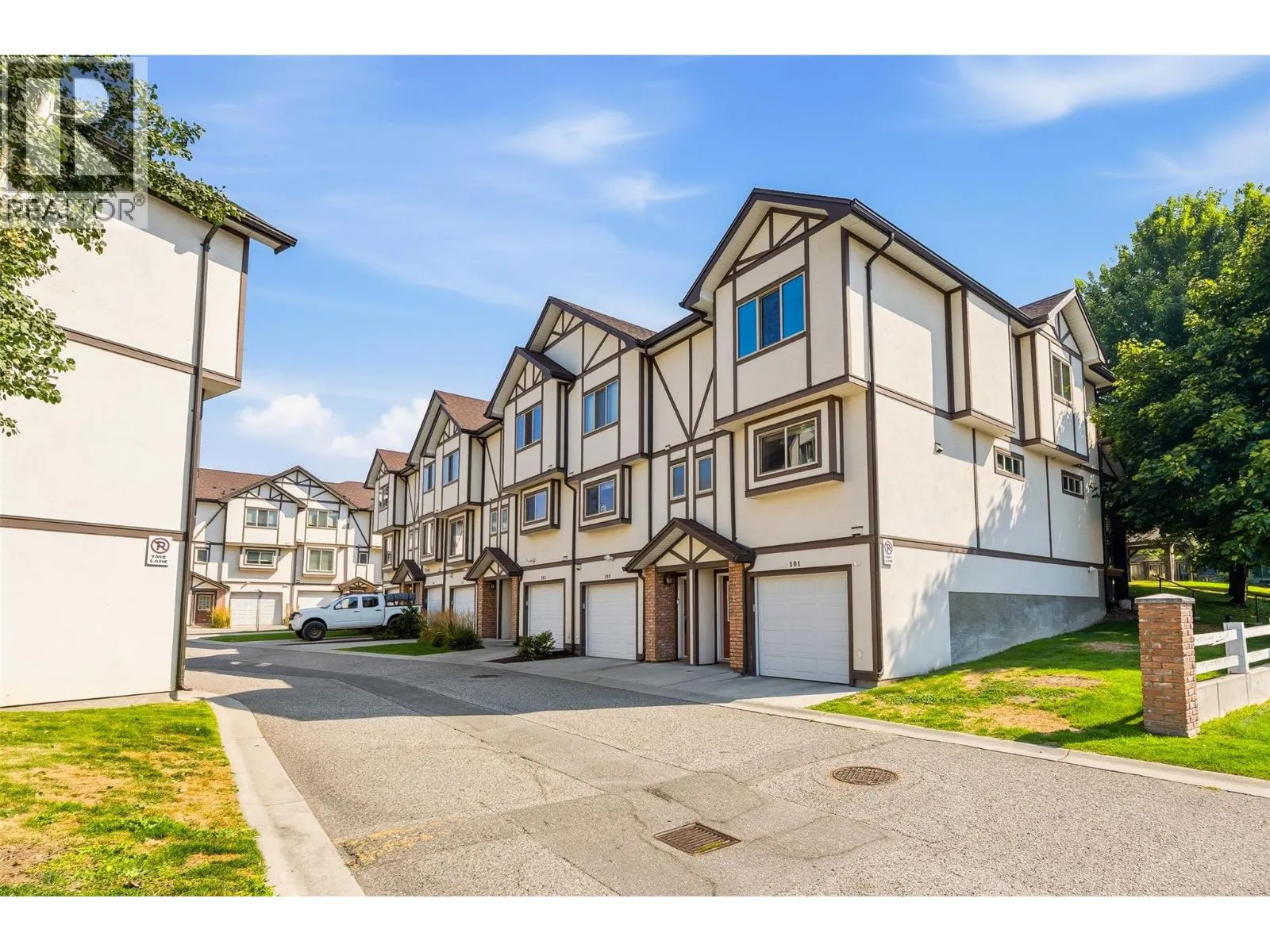 1651 Lynrick Road Unit# 105