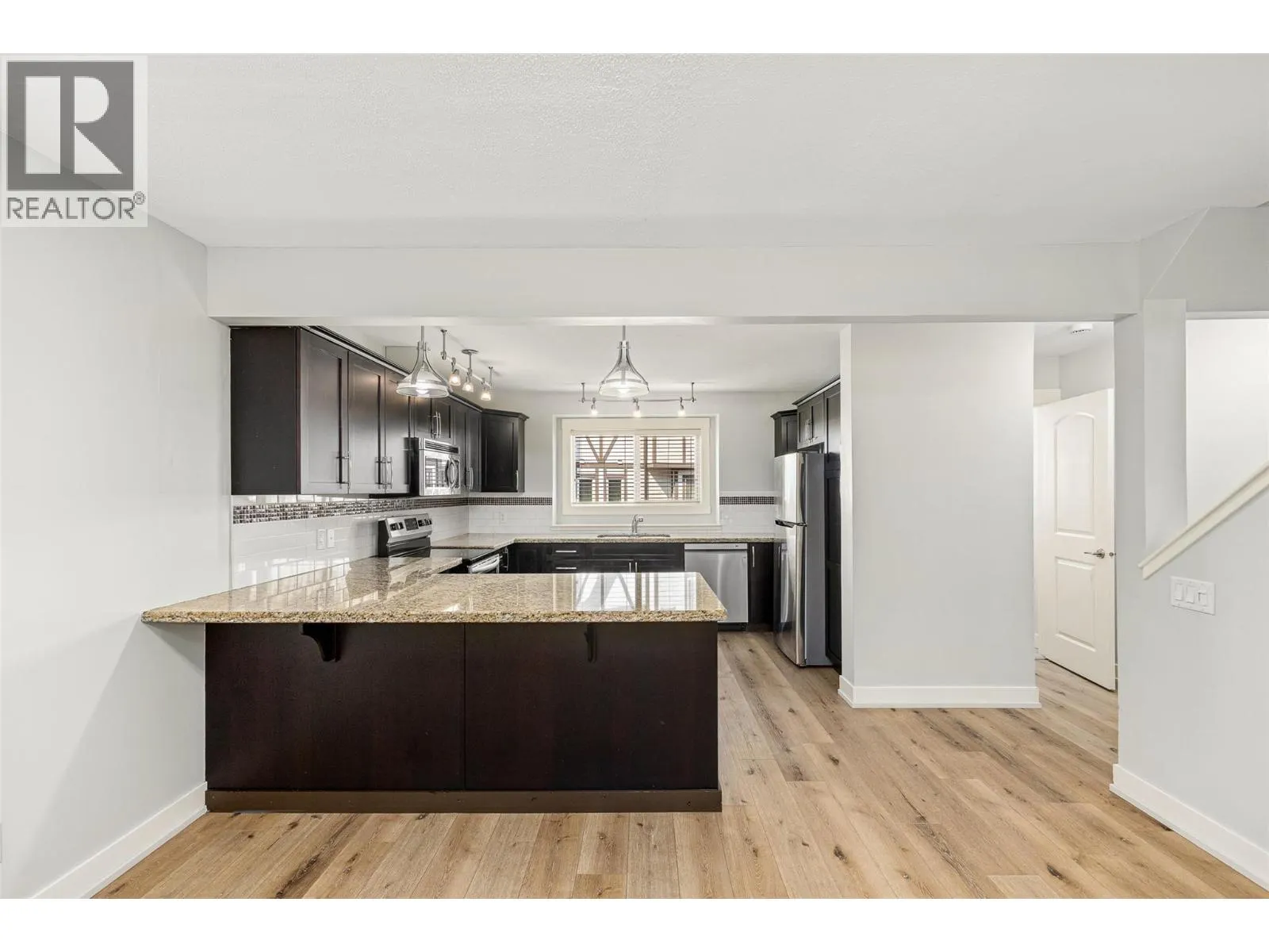 1651 Lynrick Road Unit# 105