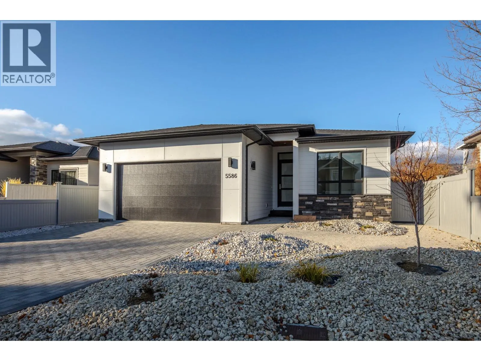 5586 Nixon Road