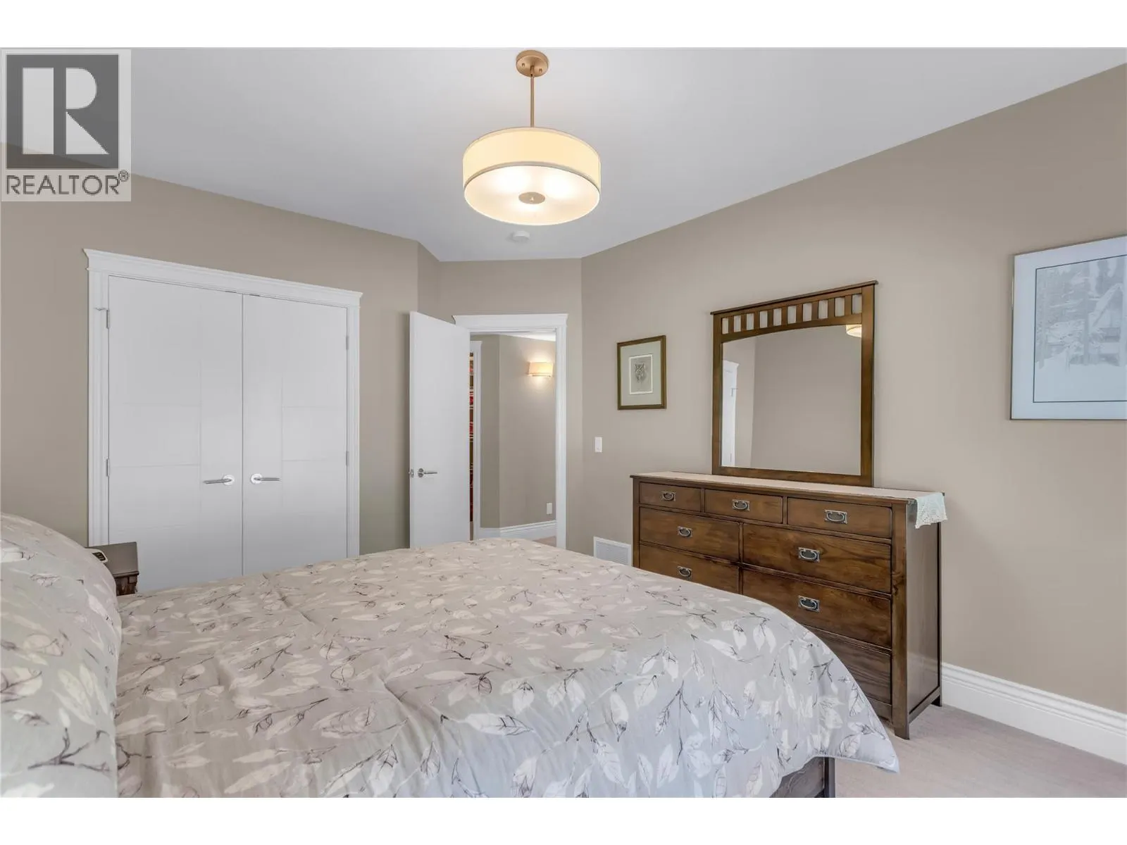4157 Gallaghers Fairway S
