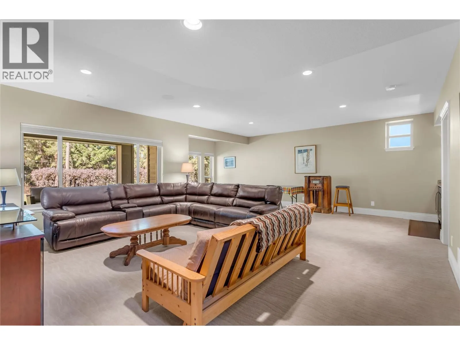 4157 Gallaghers Fairway S