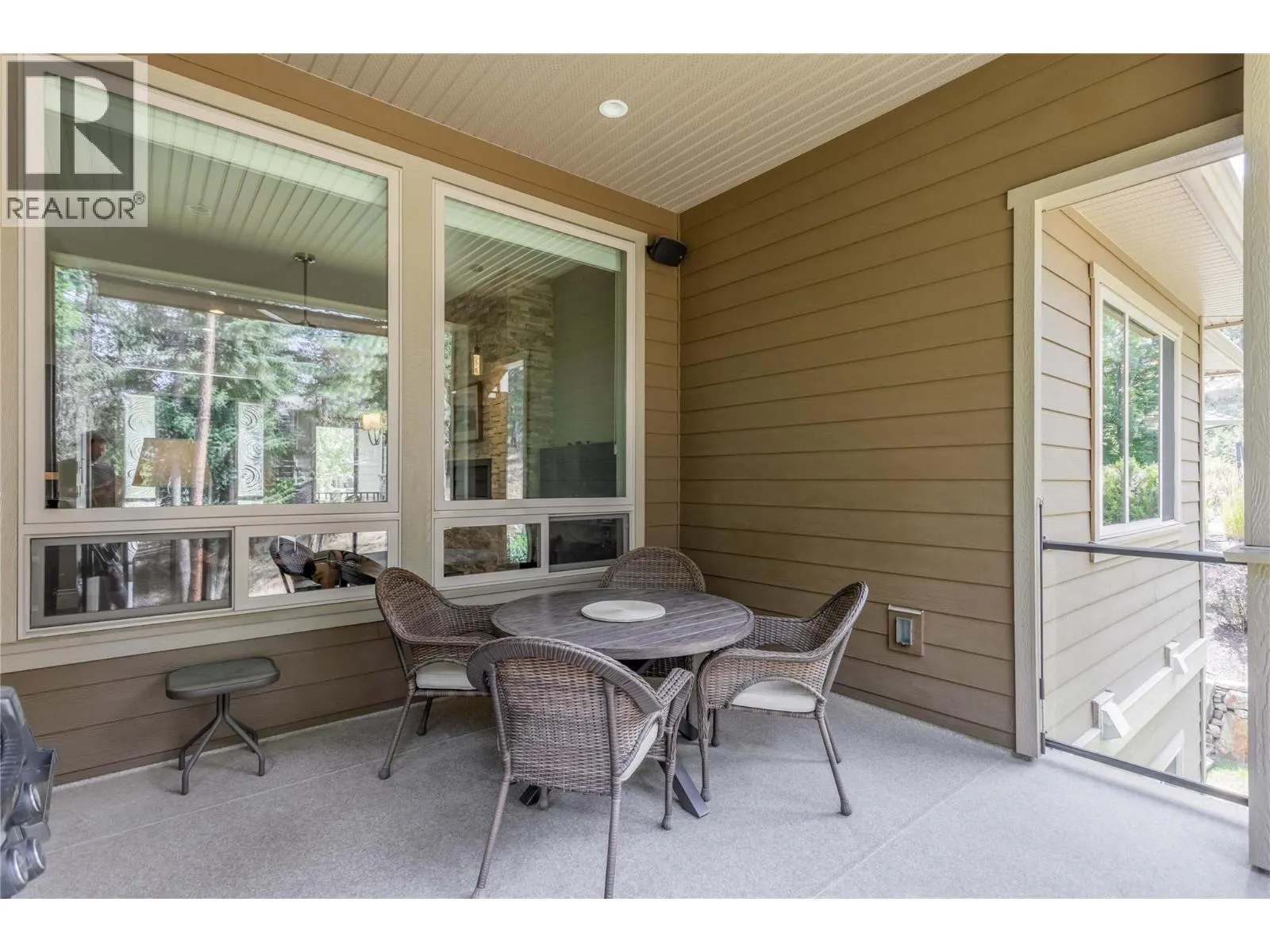 4157 Gallaghers Fairway S