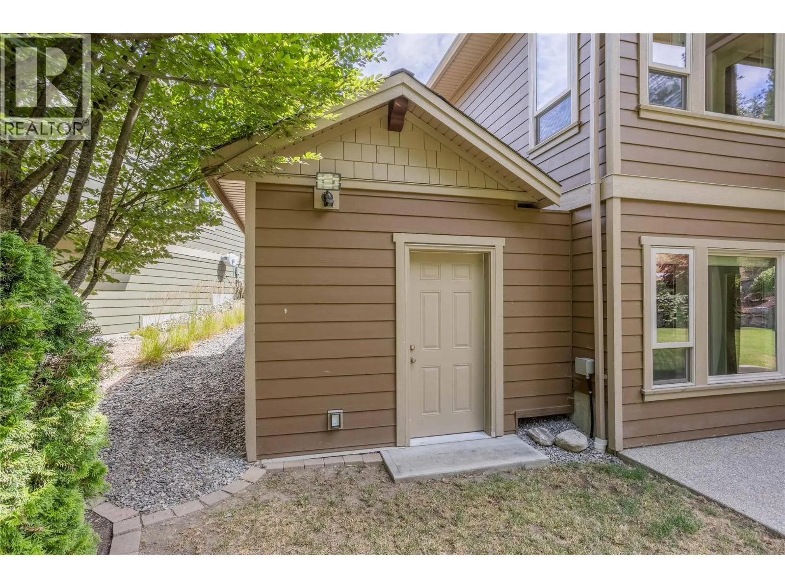 4157 Gallaghers Fairway S