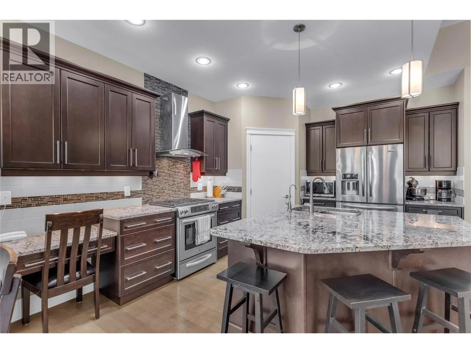 4157 Gallaghers Fairway S