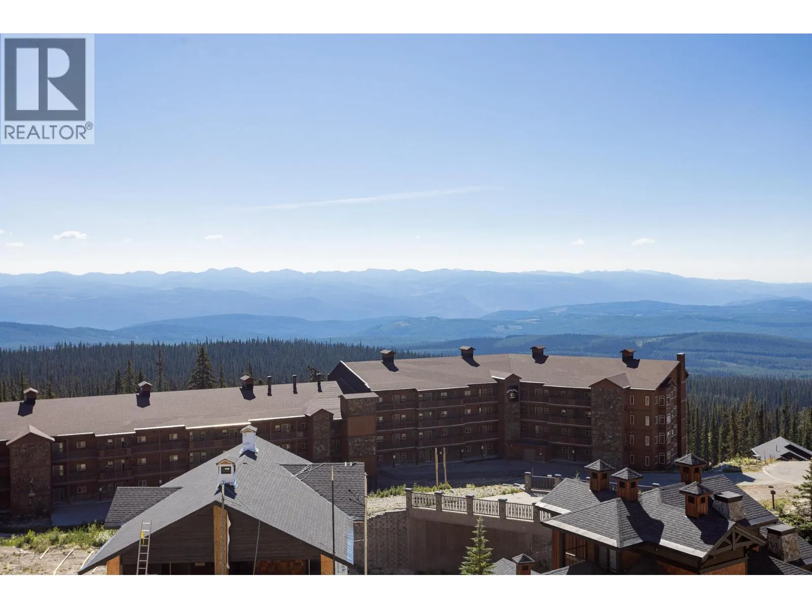 465 Feathertop Way