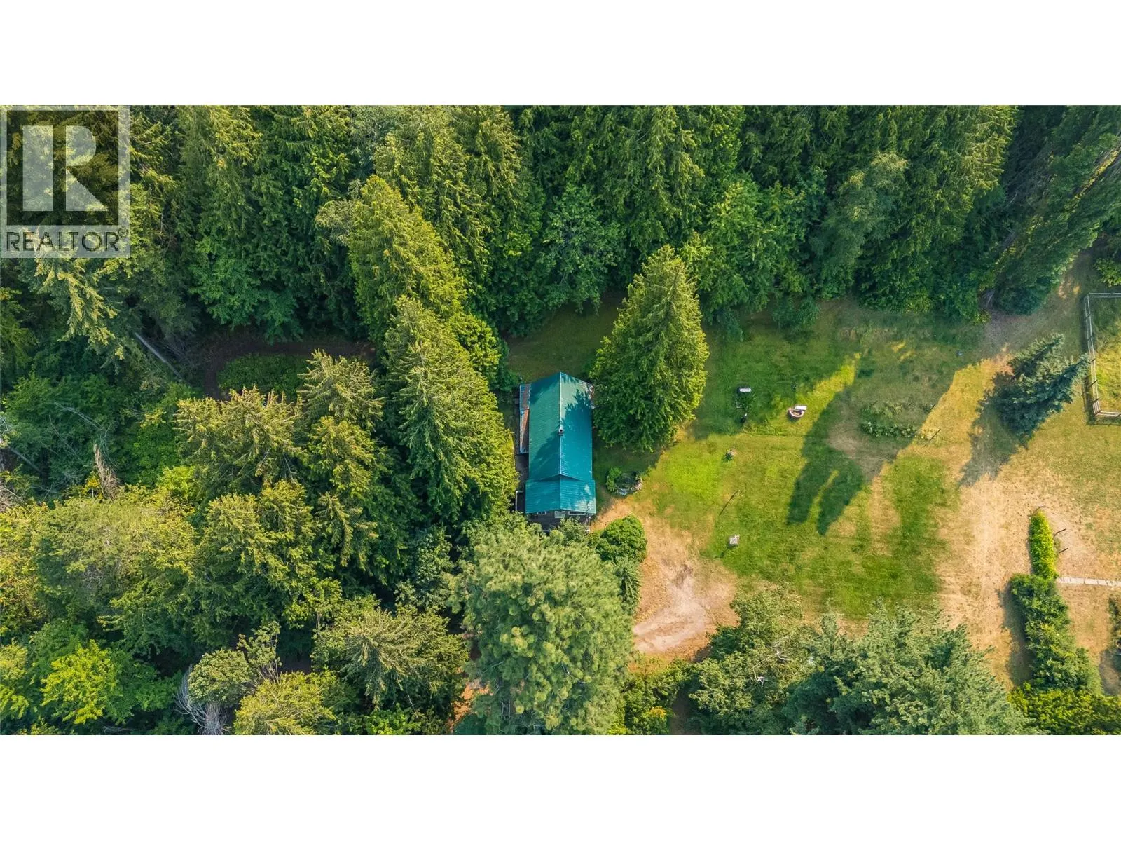 1562 Arrow Lakes Drive