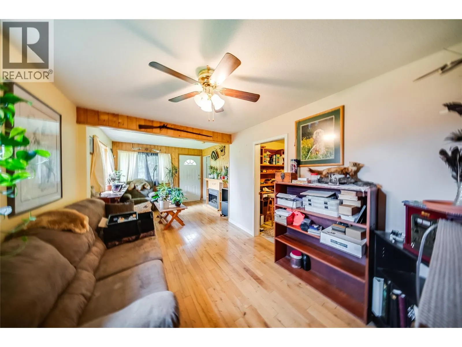 1562 Arrow Lakes Drive
