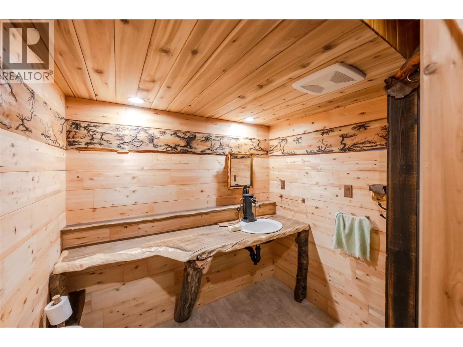 143 Stage Coach Road