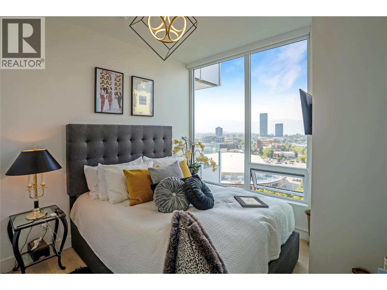 1181 Sunset Drive Unit# 1405