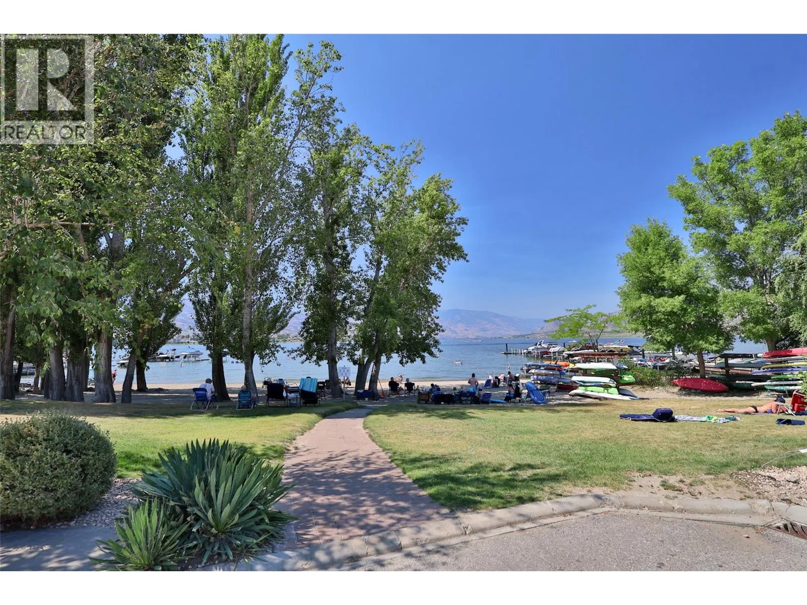 7600 COTTONWOOD Drive Unit# 17